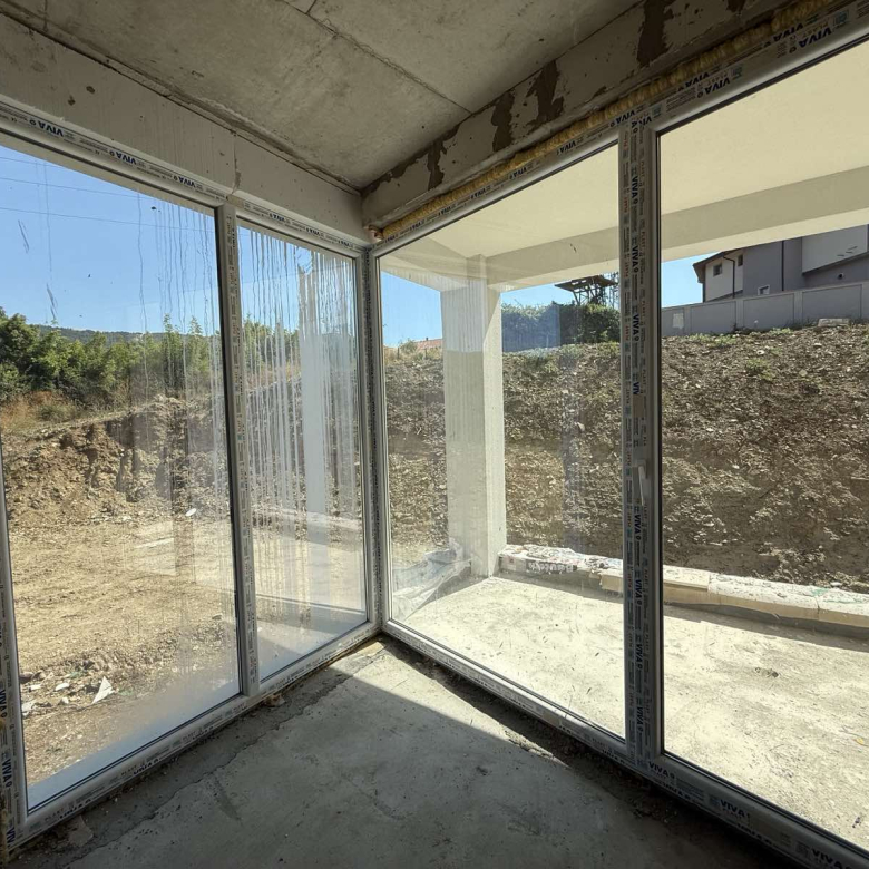 Трехкомнатная квартира в к-с Villa Margarita 401