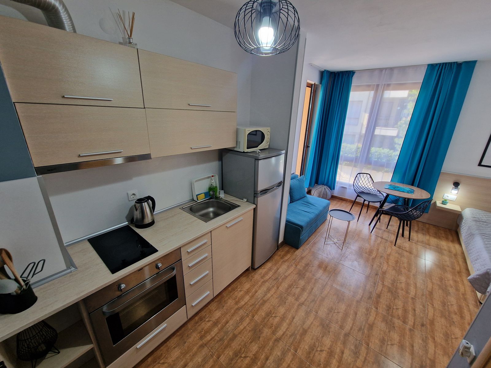 Студия в комплексе Royal Bay