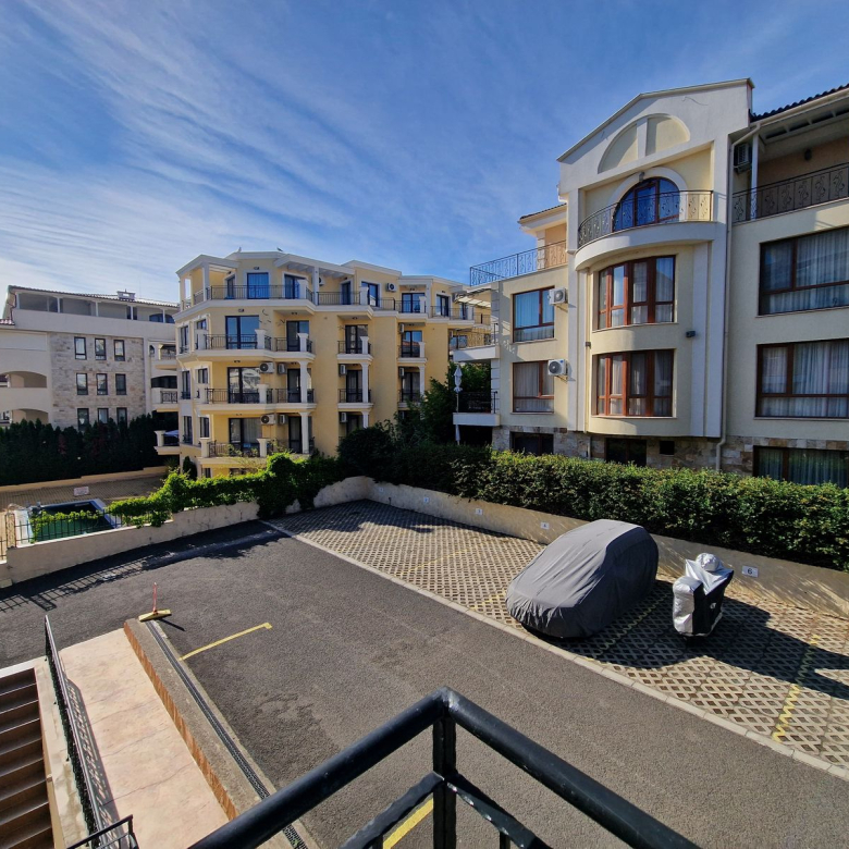 Студия в комплексе Royal Bay