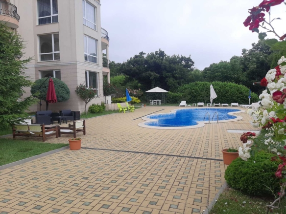 Двухкомнатная квартира в к-с South Beach Appartments