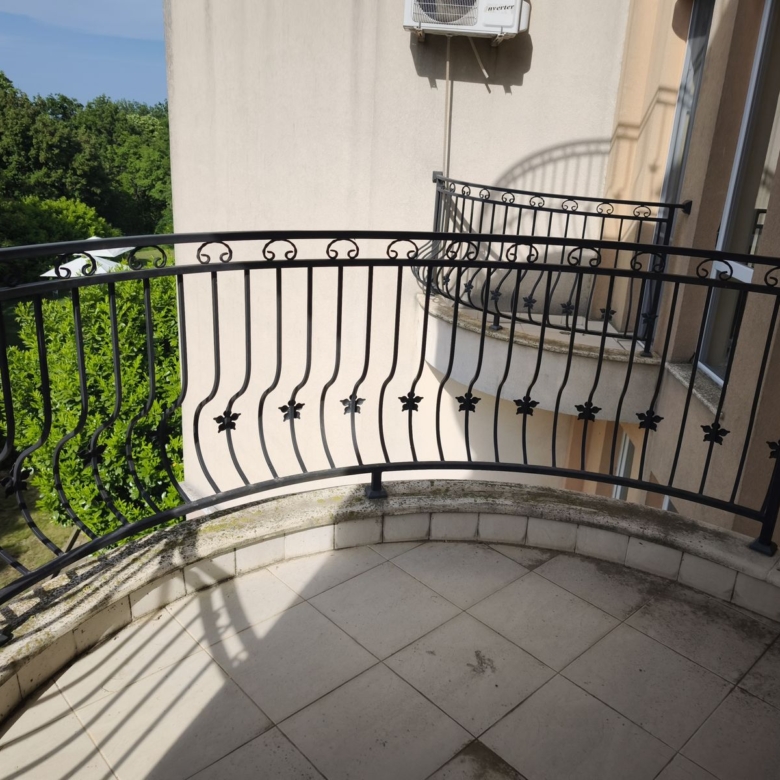 Двухкомнатная квартира в к-с South Beach Appartments
