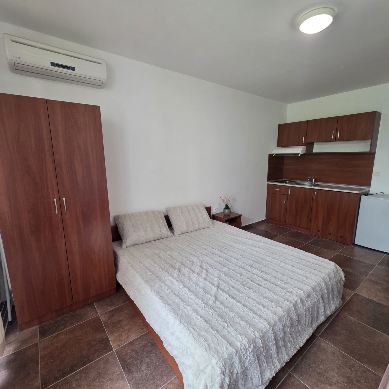 Студия в комплексе Abelia