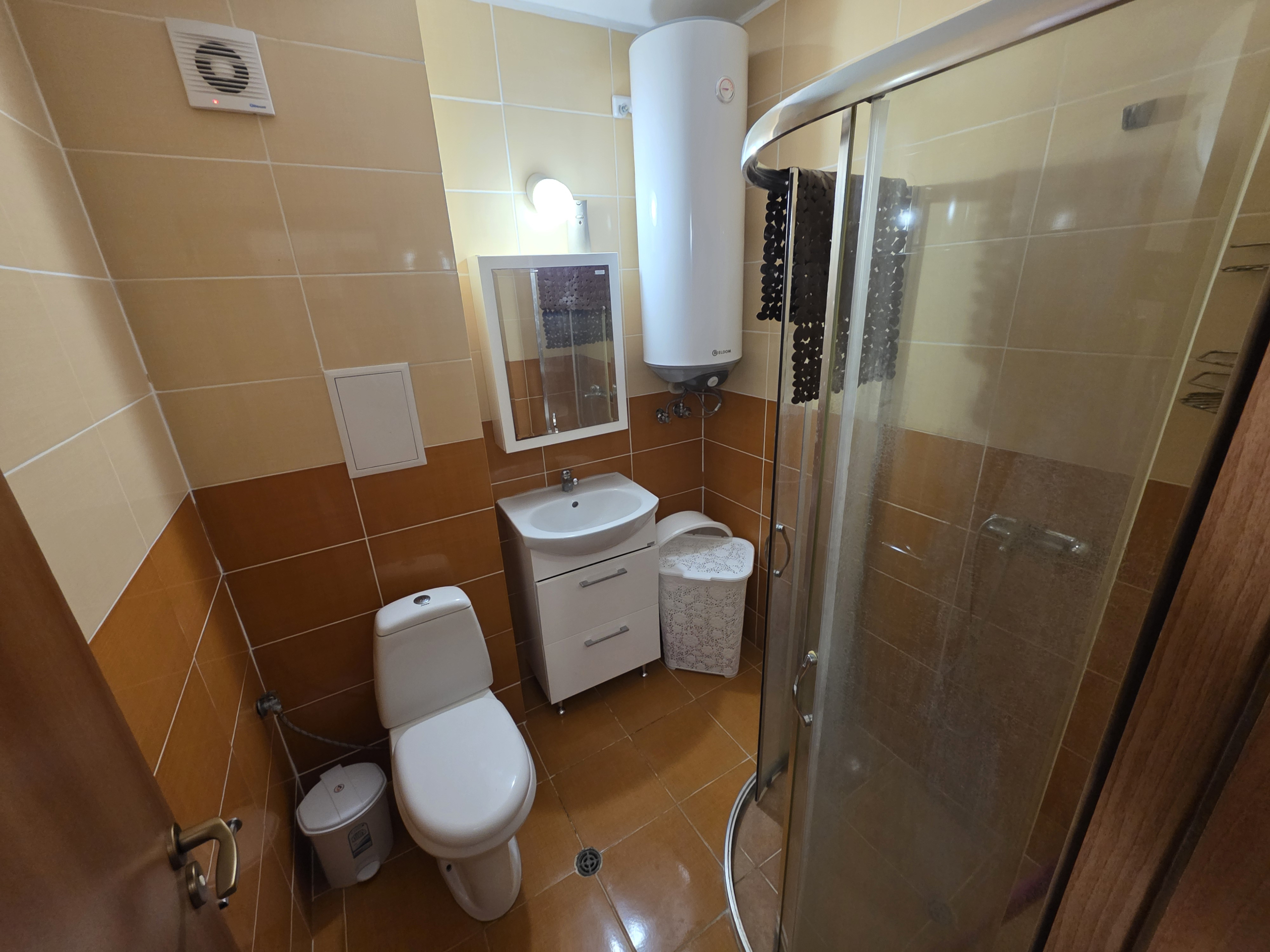 Двухкомнатная квартира в комплексе Chateau Aheloy 2
