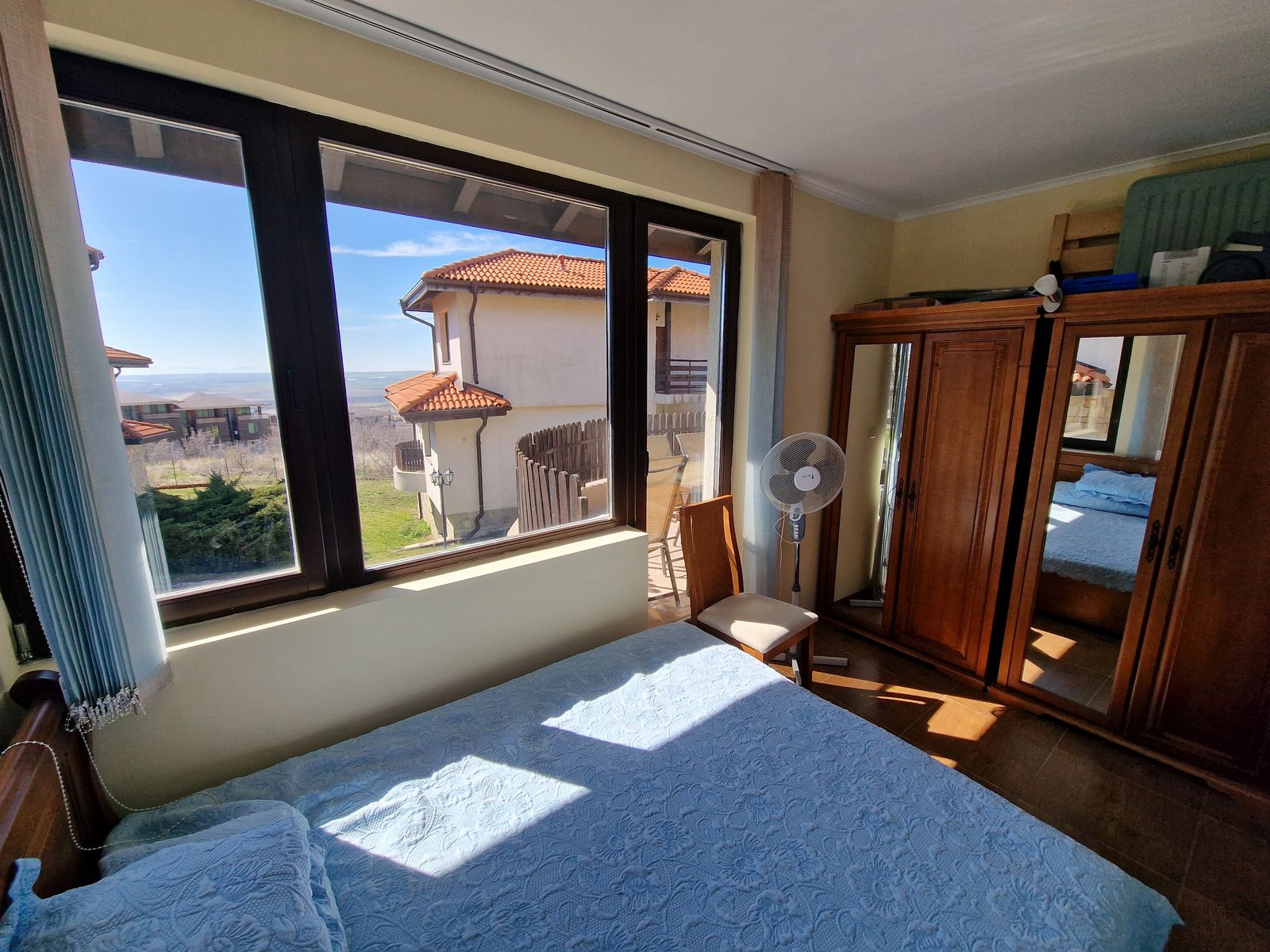 Трехкомнатная квартира в комлексе Bay View Villas