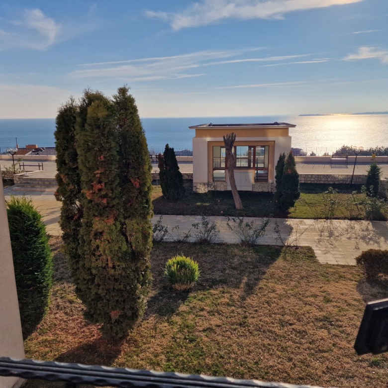 Двухкомнатная квартира в к-с Sea Fort Club