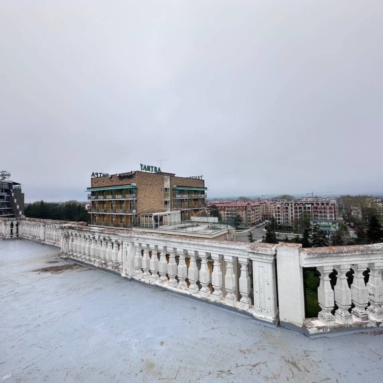 Трехкомнатная квартира в комплексе Babylon