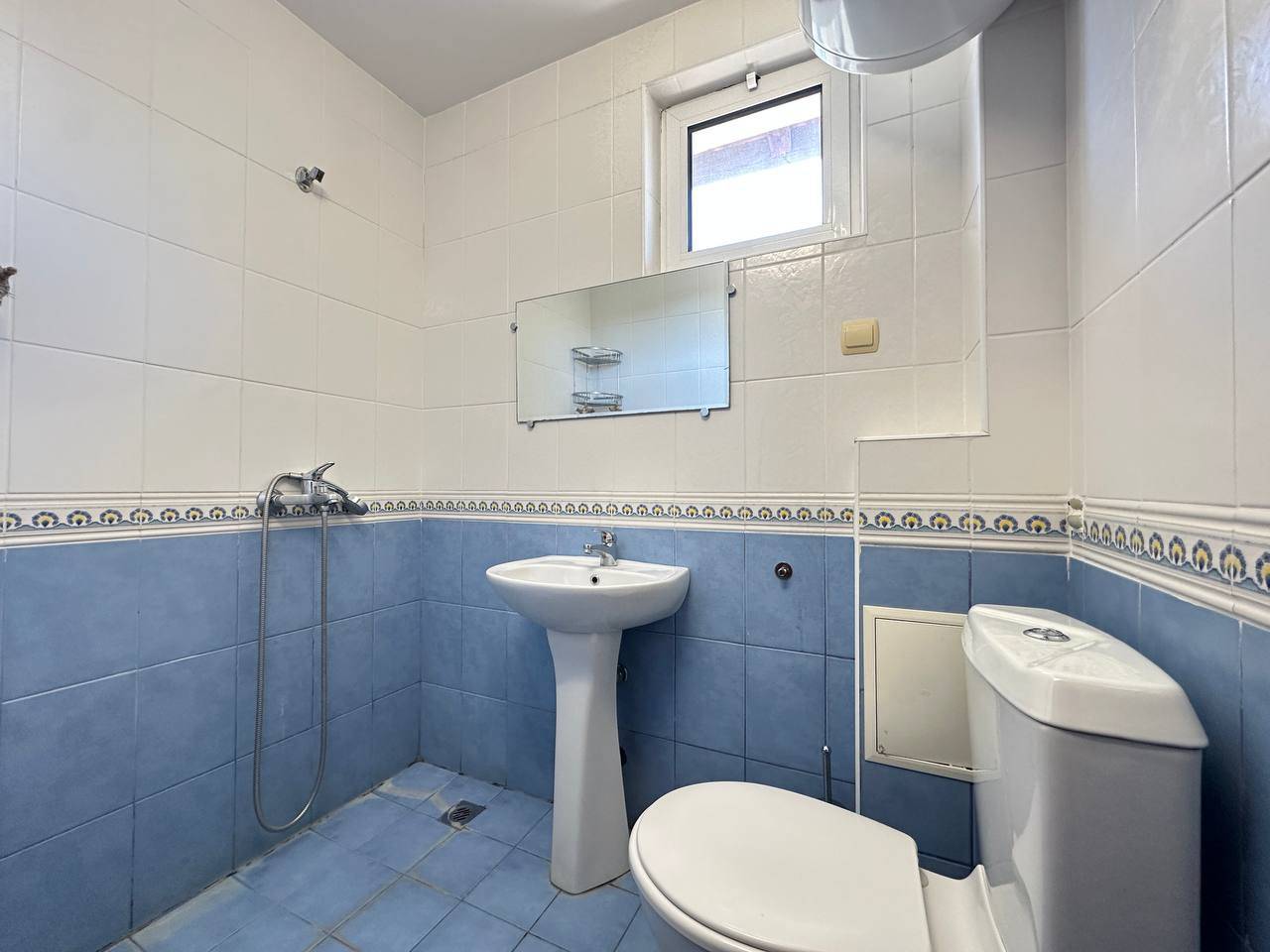 Двухкомнатная квартира в комплексе Casa del Mar