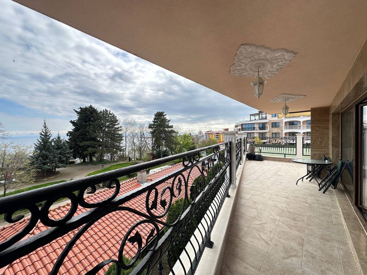 Двухкомнатная квартира в комплексе Valencia Gardens