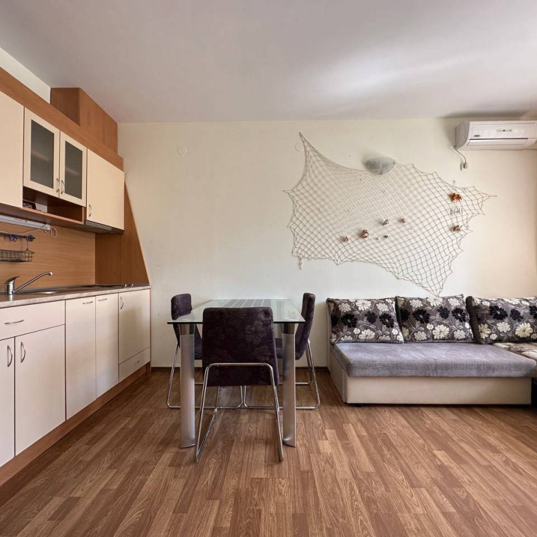 Двухкомнатная квартира в комплексе Rutland Beach 2