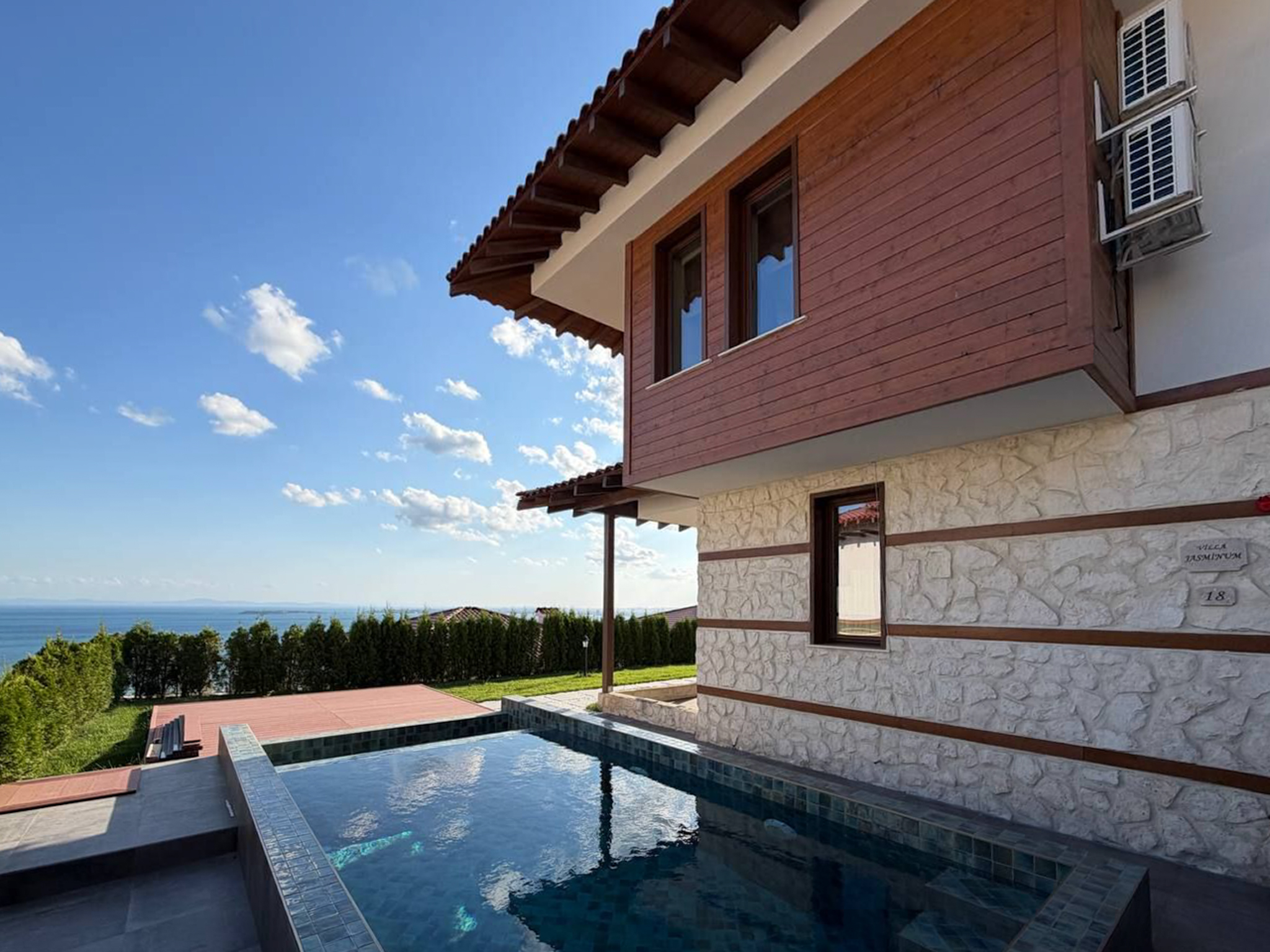 Дом в VIP-комплексе Venid Eco Village