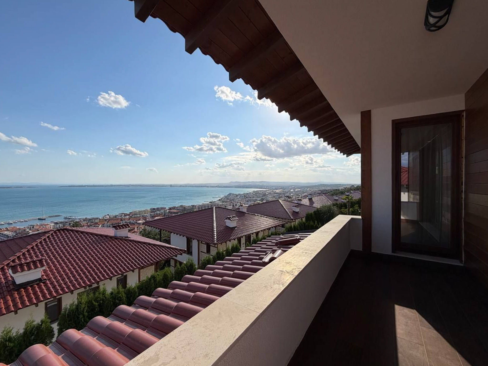 Дом в VIP-комплексе Venid Eco Village