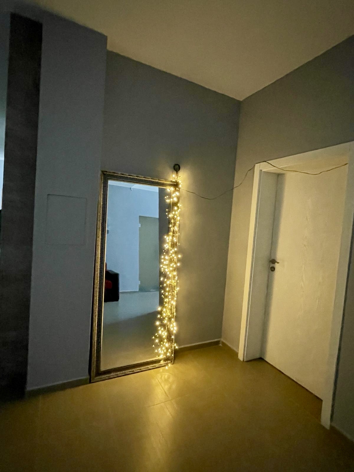 Четырехкомнатная квартира в комплексе Sun Gate