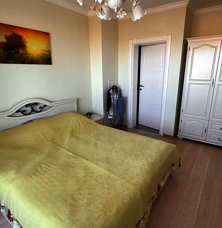 Трехкомнатная квартира в комплексе Villa Florence