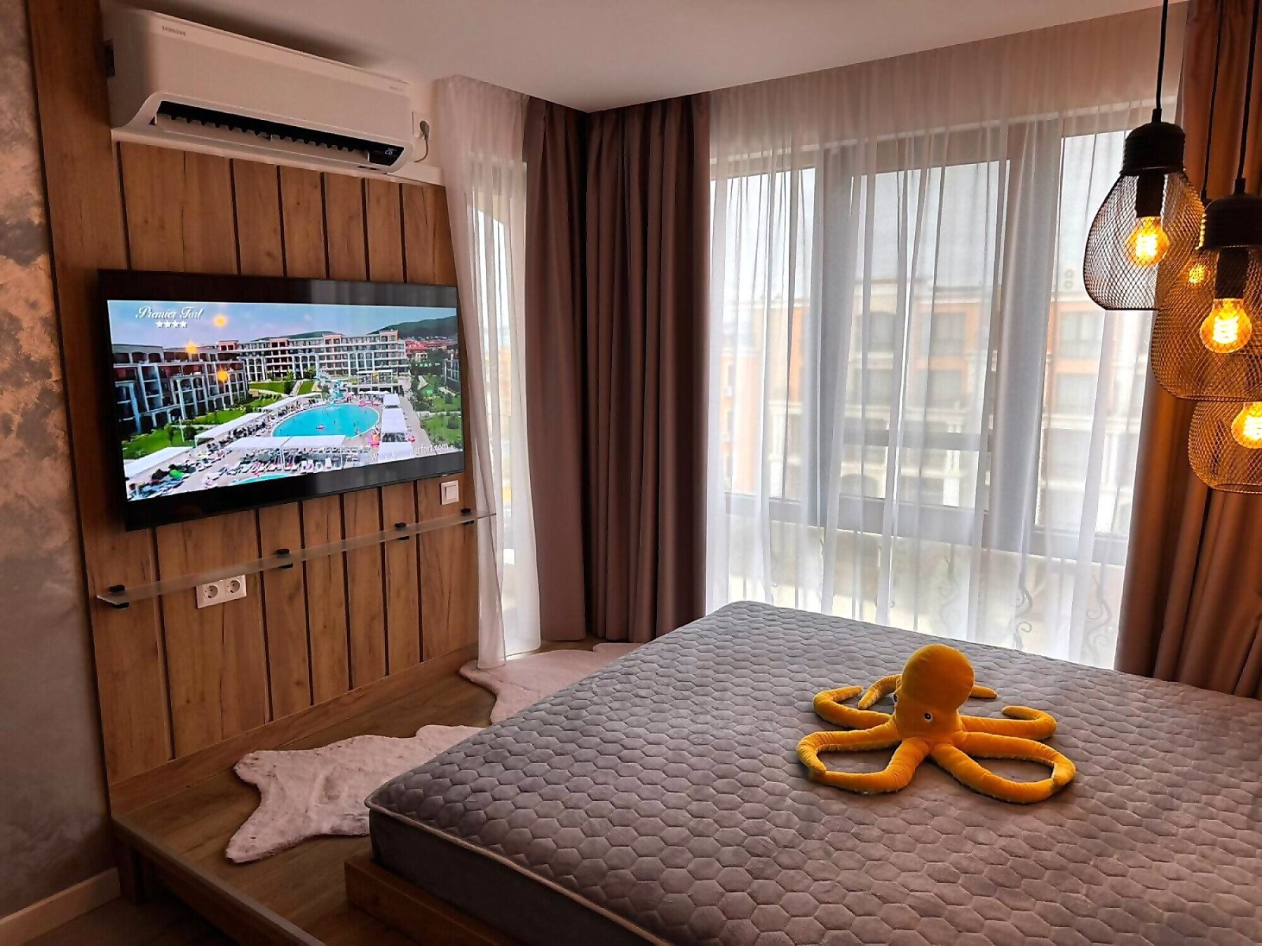Двухкомнатная квартира в комплексе Premier Fort Beach