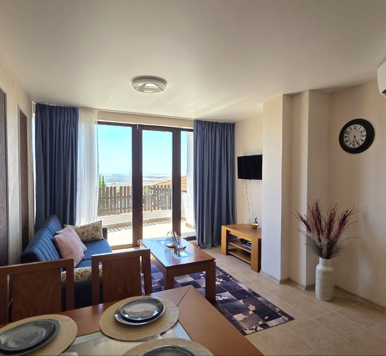 Трехкомнатная квартира в комплексе Bay View Villas