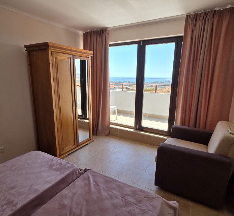 Трехкомнатная квартира в комплексе Bay View Villas