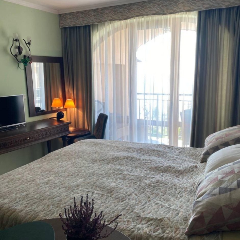 Студия в комплексе Grand Hotel