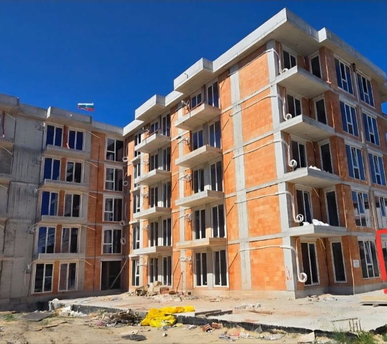 Трехкомнатная квартира в комплексе LA MER Gold Residence