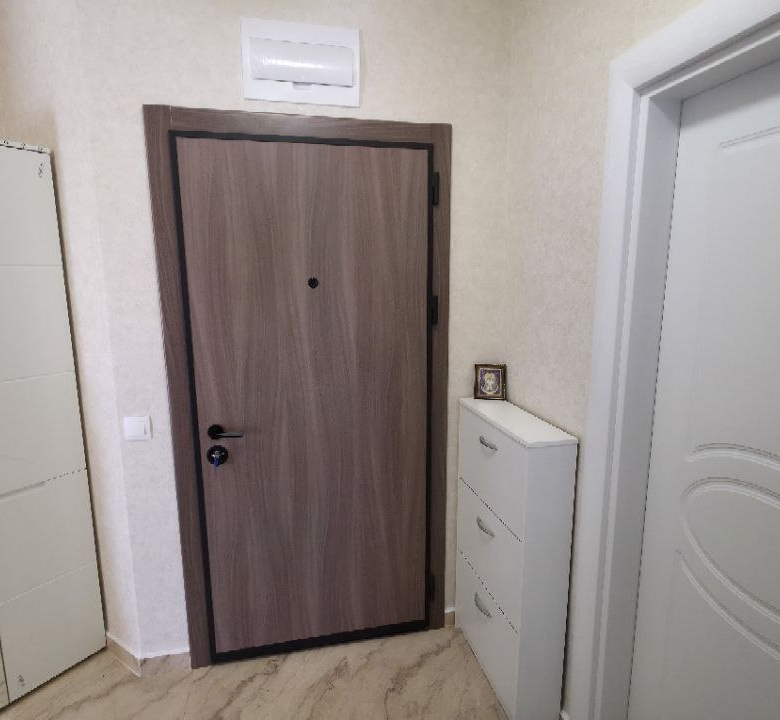 Трехкомнатная квартира в комплексе Afrodita Green