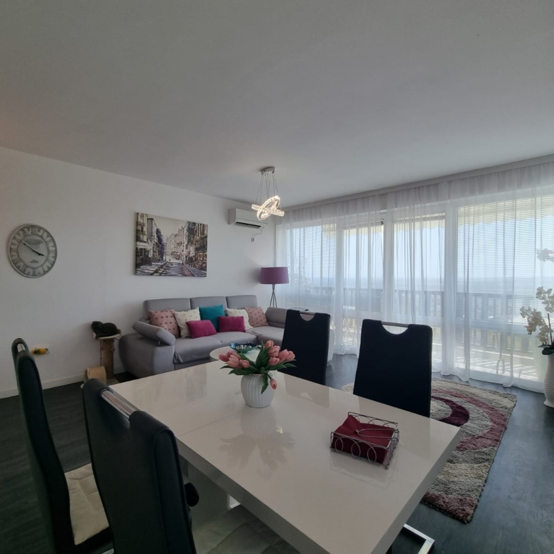 Двухкомнатная квартира в комплексе Chateau Panorama