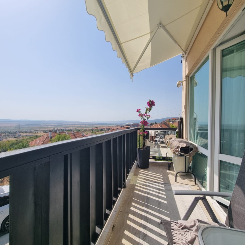 Двухкомнатная квартира в комплексе Chateau Panorama