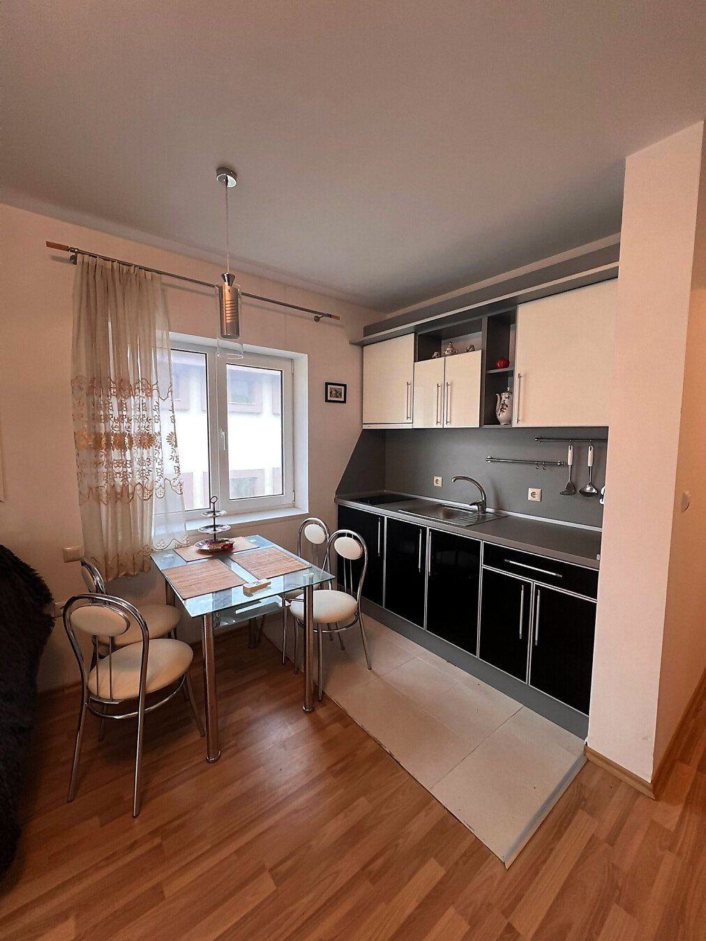 Студия в комплексе Village House
