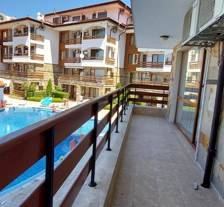 Трехкомнатная квартира в к-с Robinson Beach