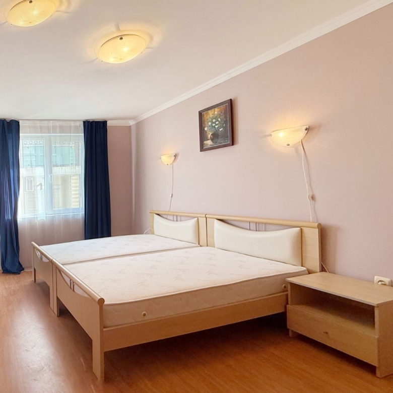 Трехкомнатная квартира в комплексе Vista Residence