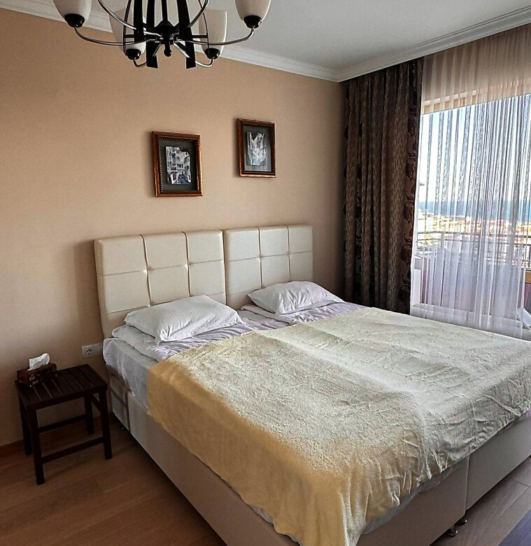 Трехкомнатная квартира в комплексе Villa Florence