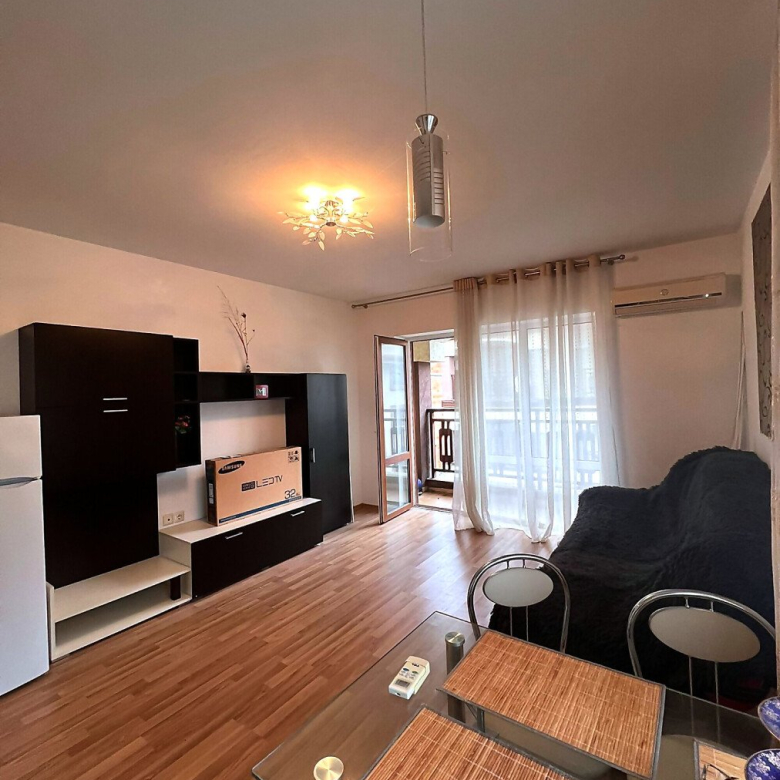 Студия в комплексе Village House