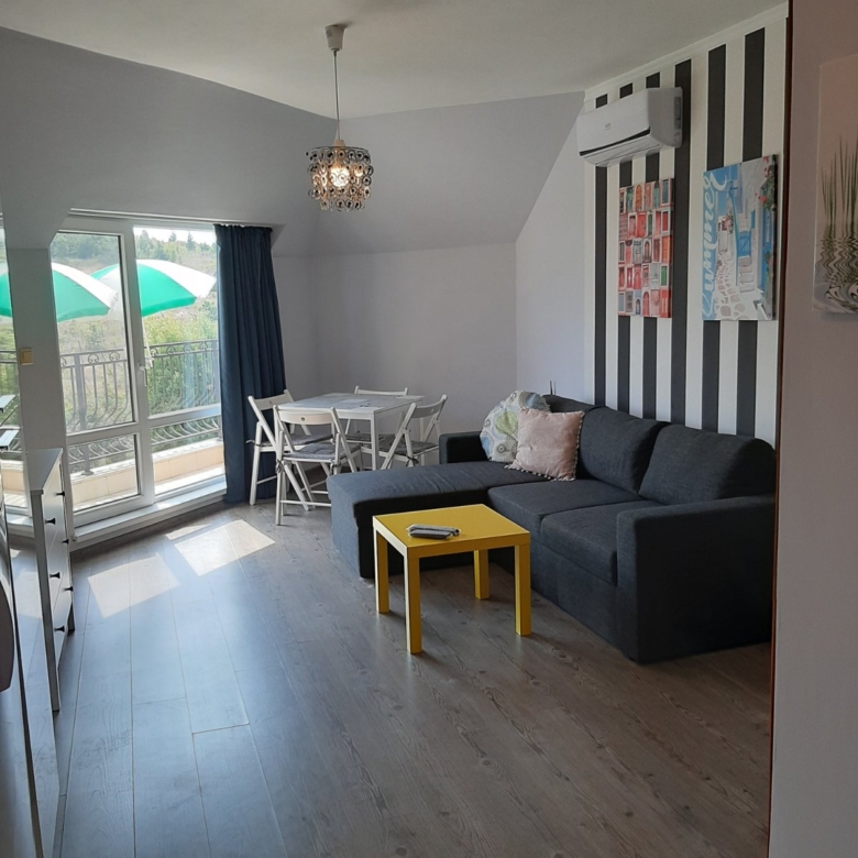 Двухкомнатная квартира в к-с South Beach Appartments