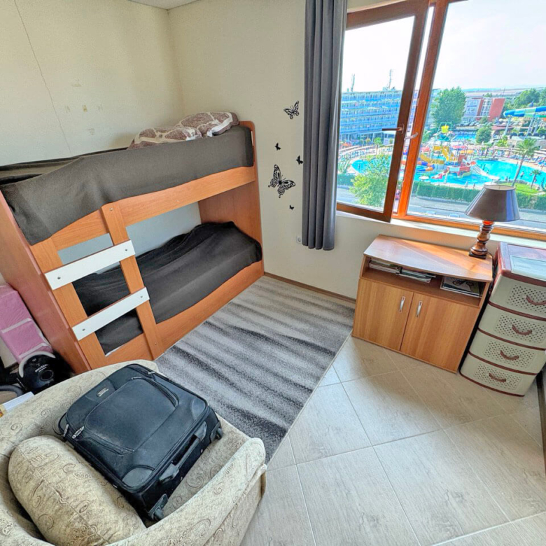 Трехкомнатная квартира в к-с Amadeus 3
