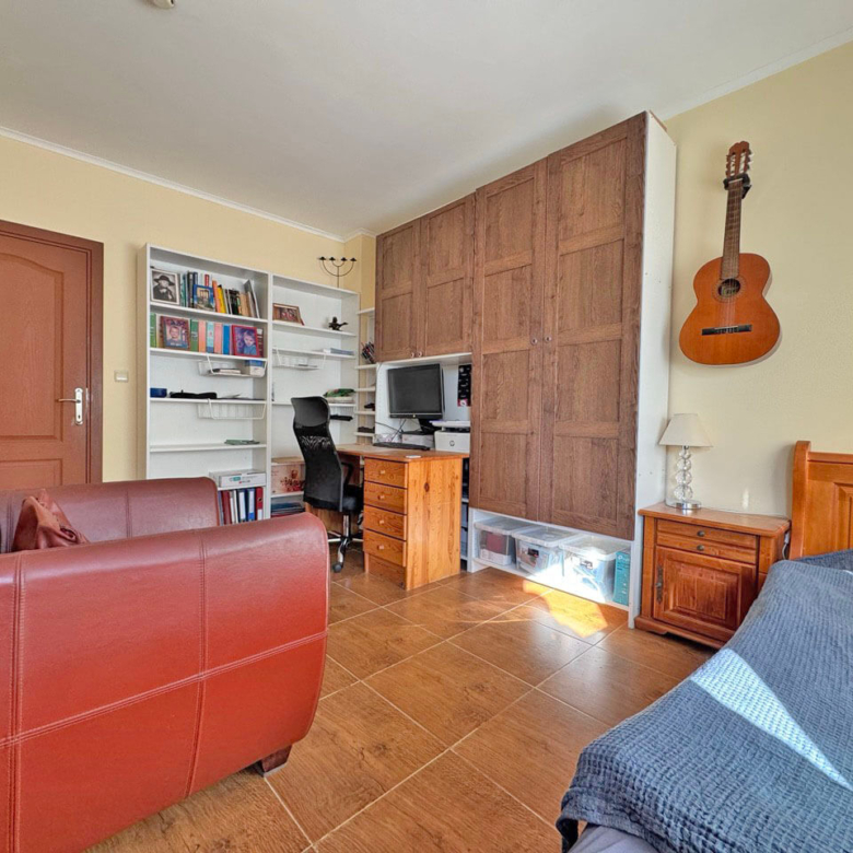 Трехкомнатная квартира в к-с Bay View Villas
