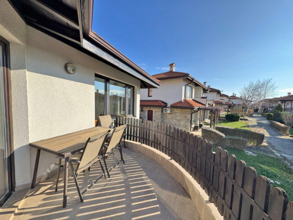 Трехкомнатная квартира в к-с Bay View Villas