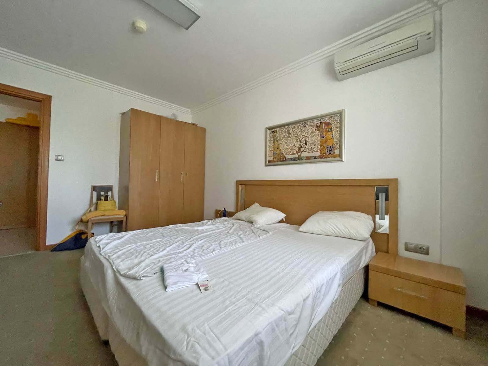 Двухкомнатная квартира в к-с Emerald Resort