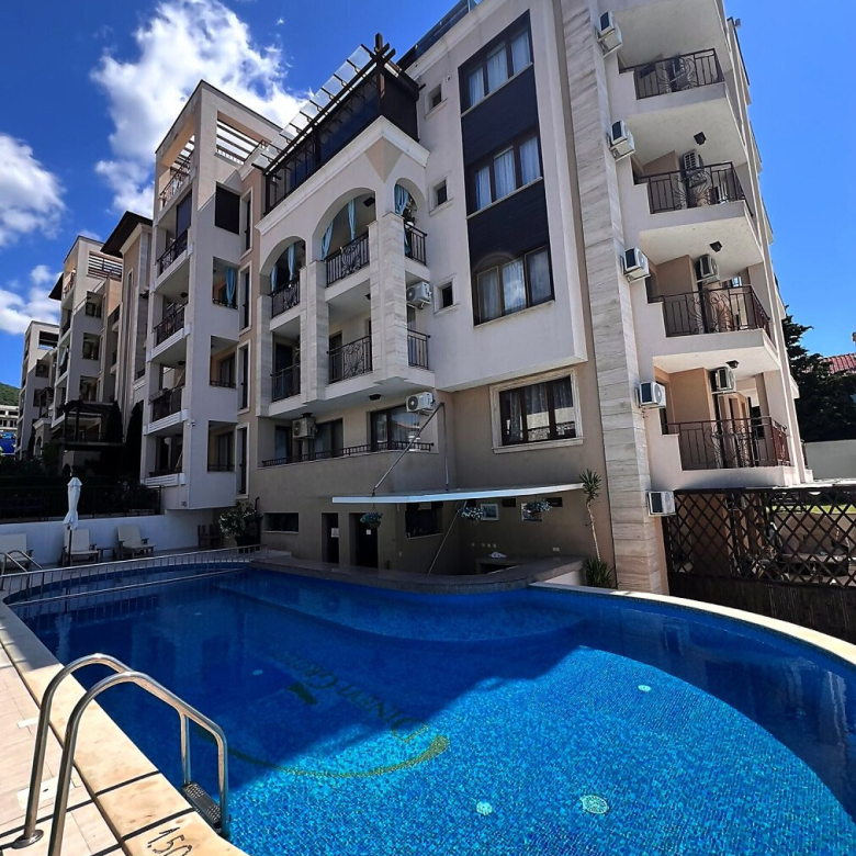 Трехкомнатная квартира в комплексе Porto Paradiso