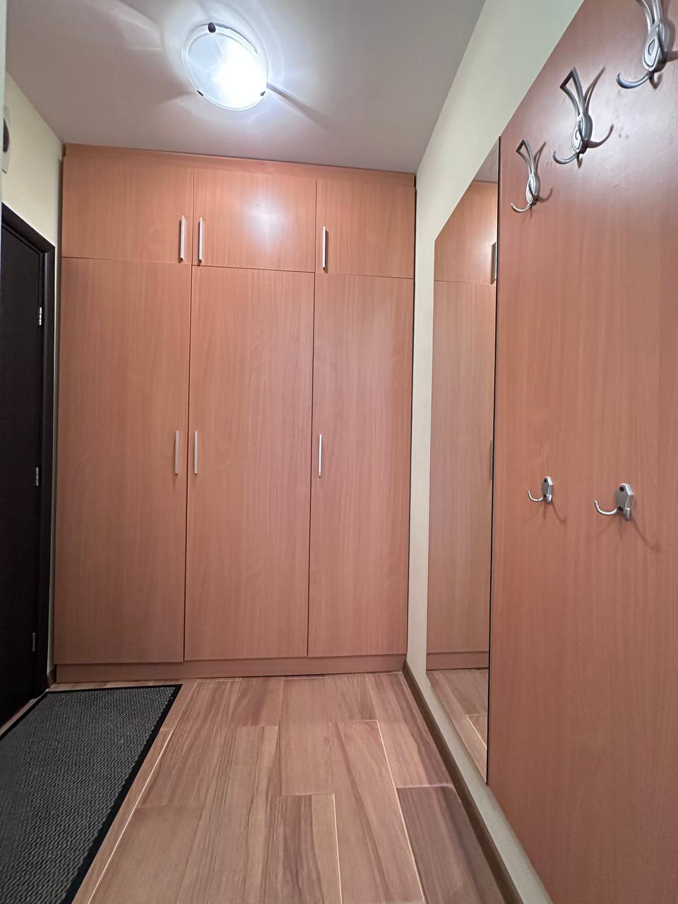 Двухкомнатная квартира в жилом доме, Равда