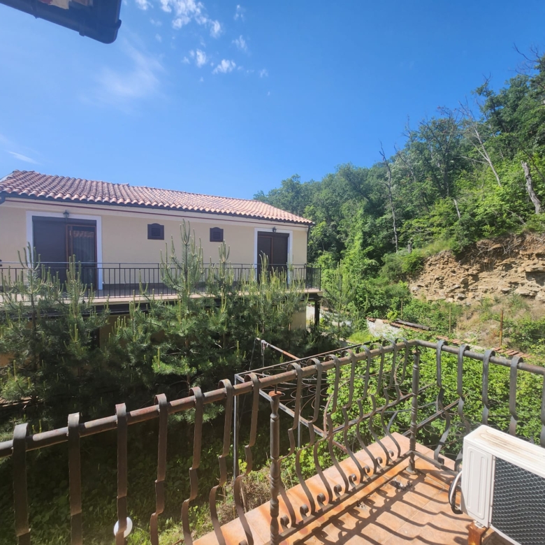 Квартира с 3-мя спальнями в к-с Vila Romana
