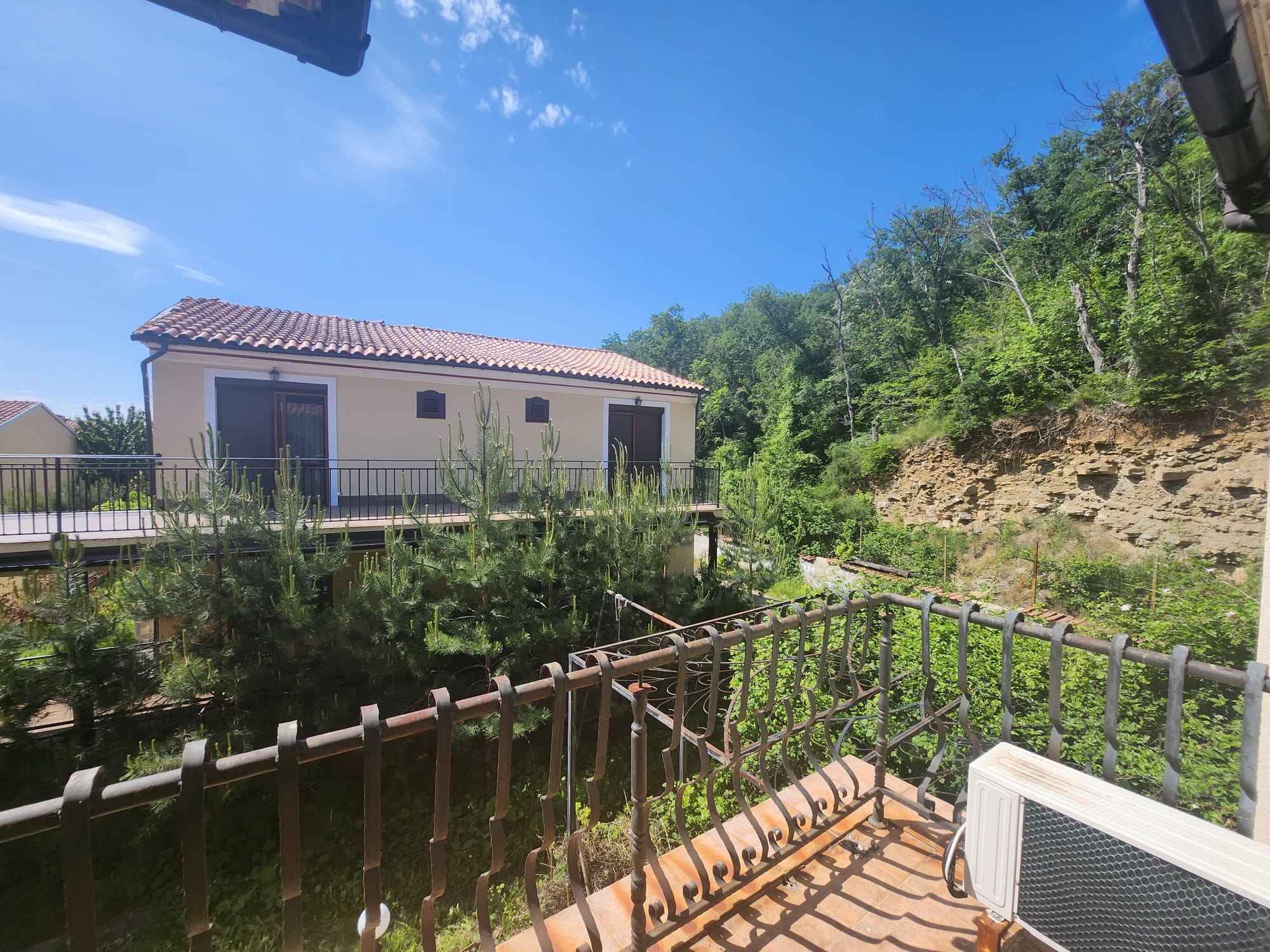 Квартира с 3-мя спальнями в к-с Vila Romana