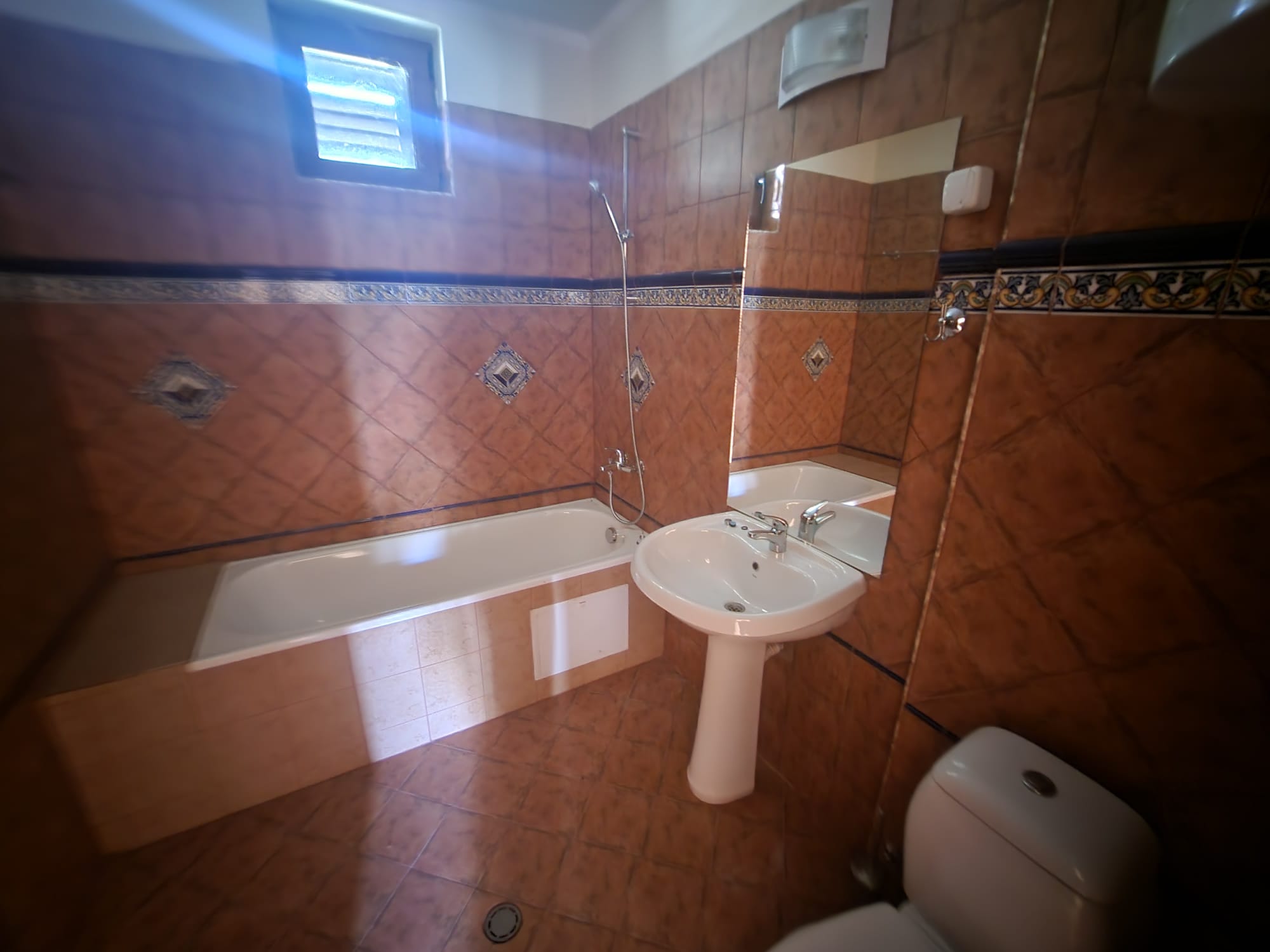Квартира с 3-мя спальнями в к-с Vila Romana