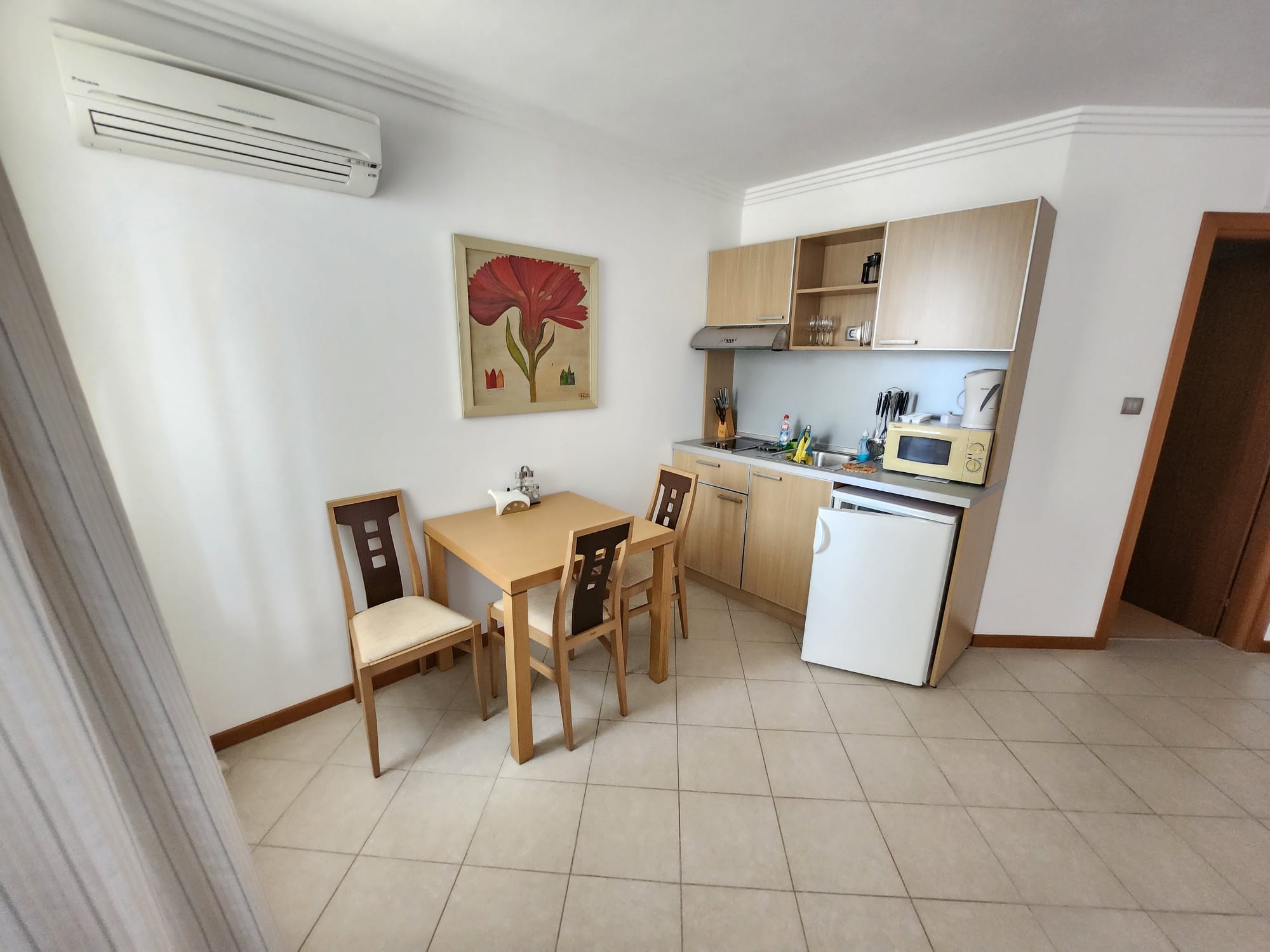 Студия в комплекс Emerald Beach resort