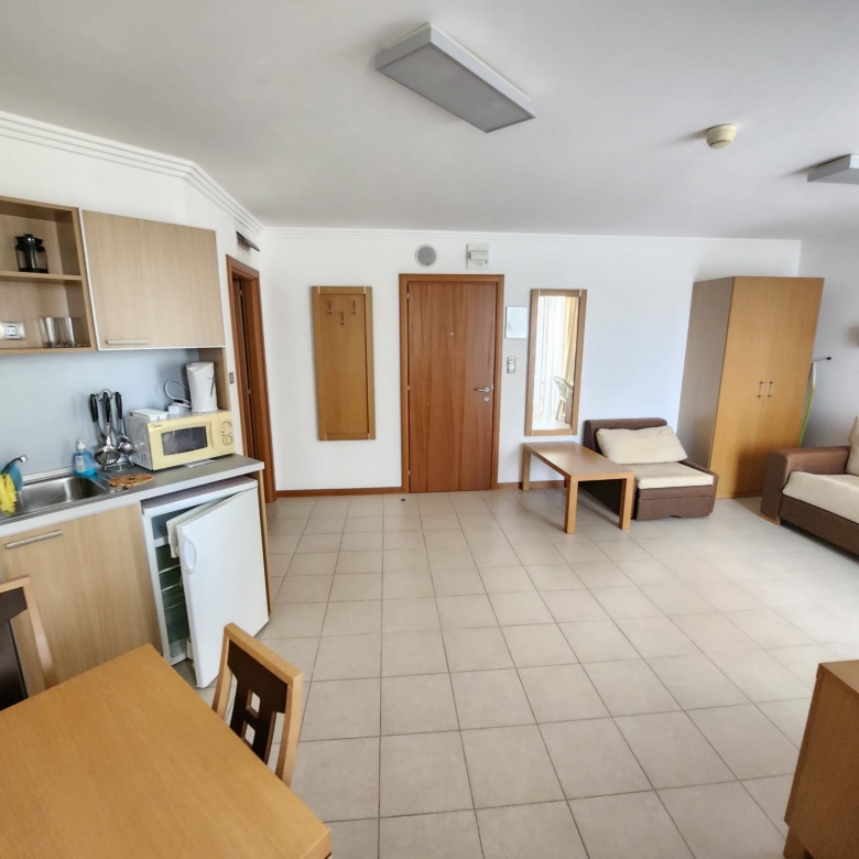 Студия в комплекс Emerald Beach resort