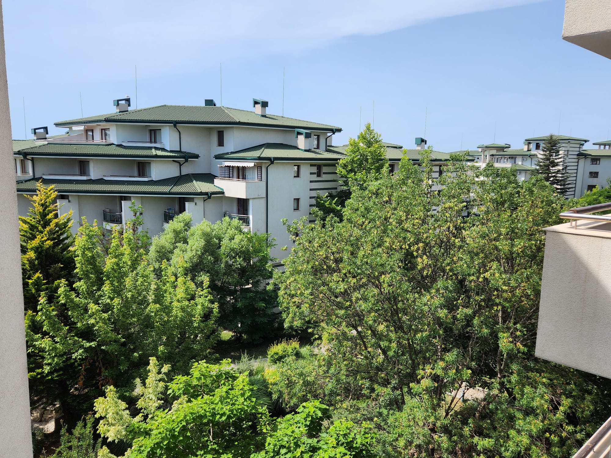 Студия в комплекс Emerald Beach resort