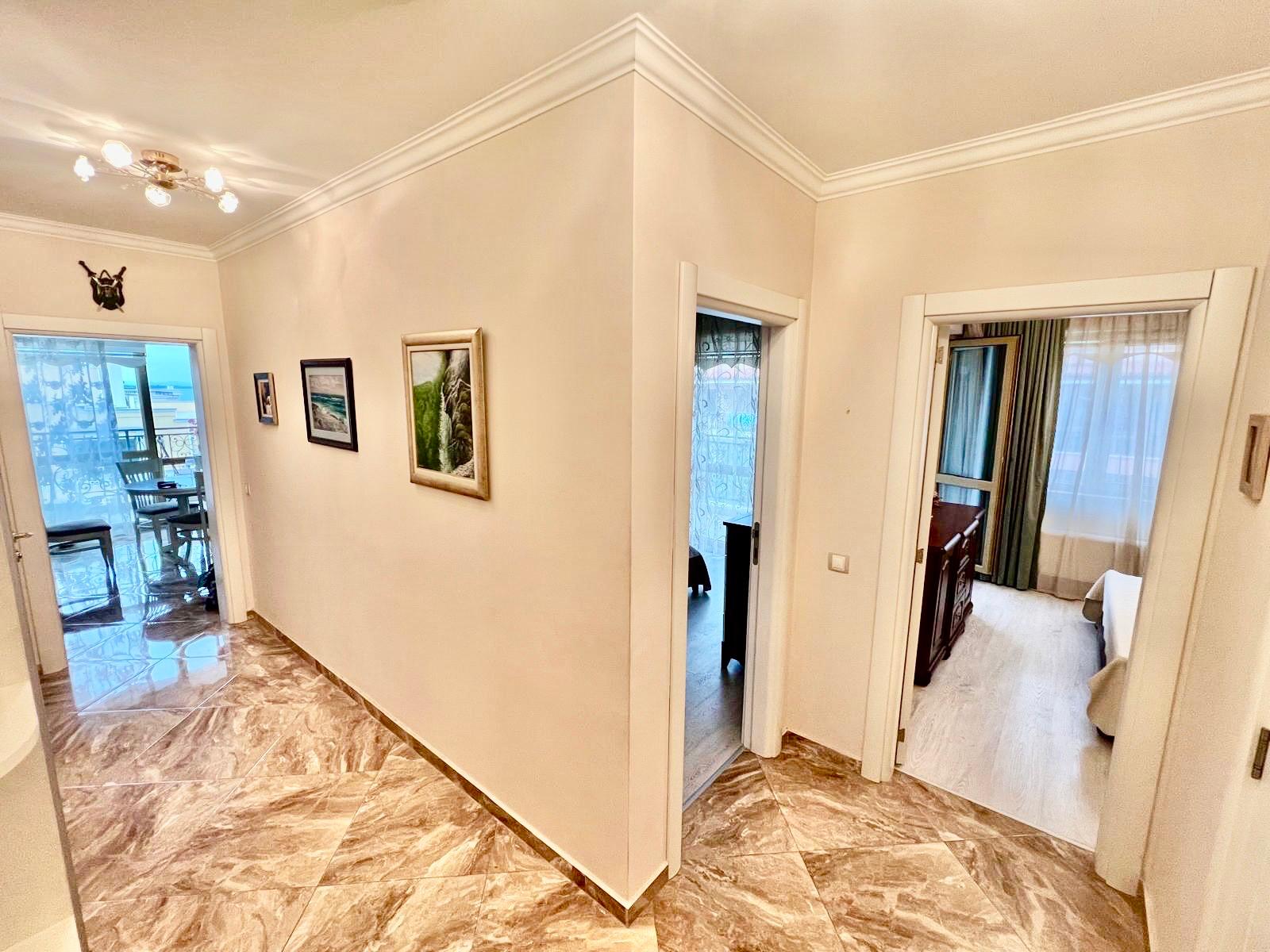 Четырехкомнатная квартира в к-с Villa Florence