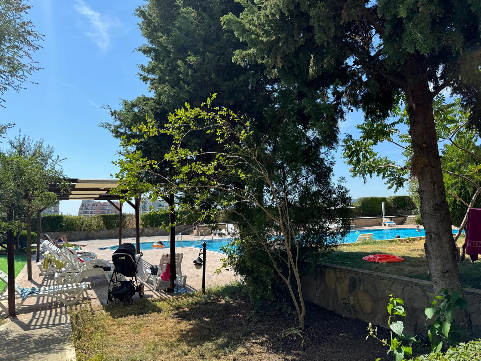 Трехкомнатная квартира в к-с Rutland beach