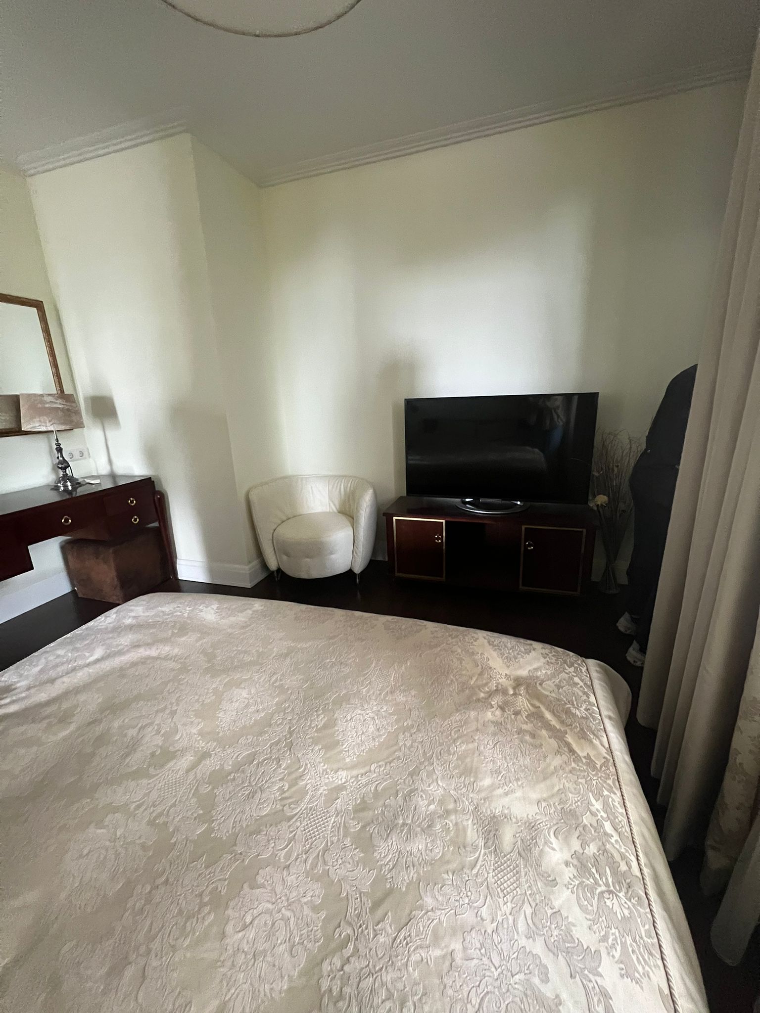 Трехкомнатная квартира в комплексе Royal Bay 1