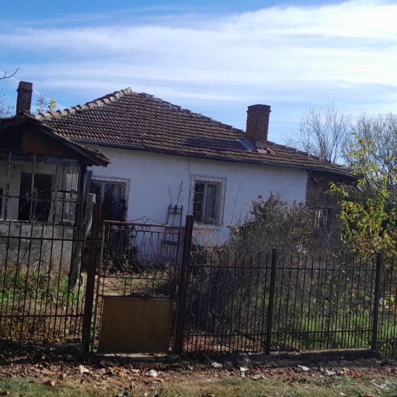 Дом в селе Приселци