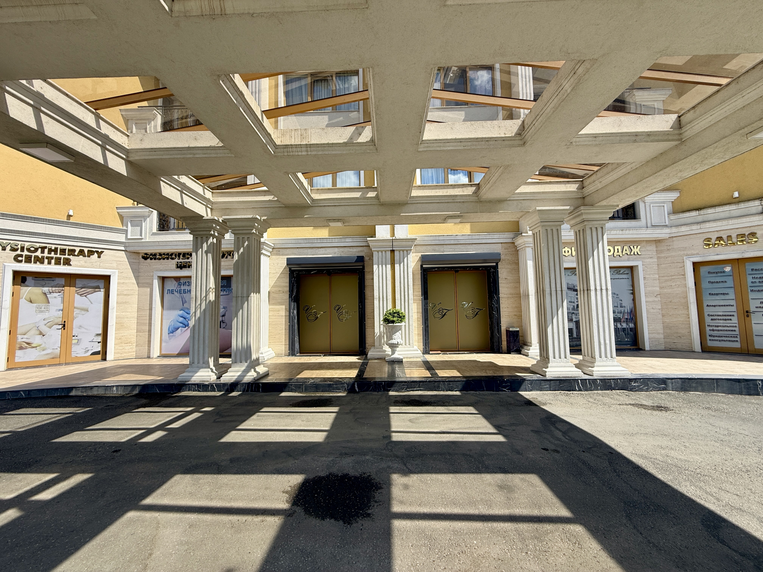 Двухкомнатная квартира в к-с «Villa Florence»
