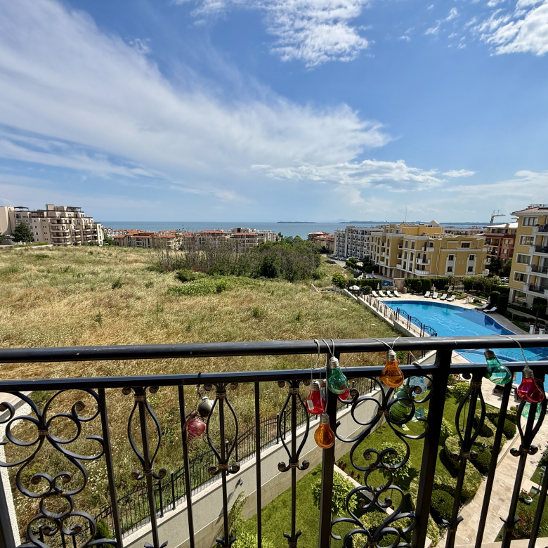 Двухкомнатная квартира в к-с «Villa Florence»