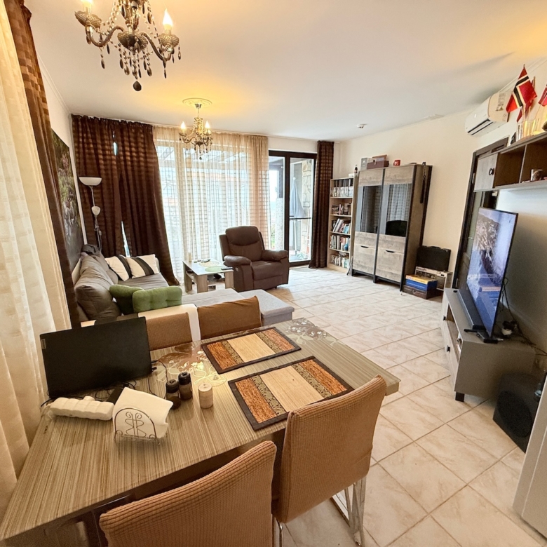 Трехкомнатная квартира в Bay View Villas